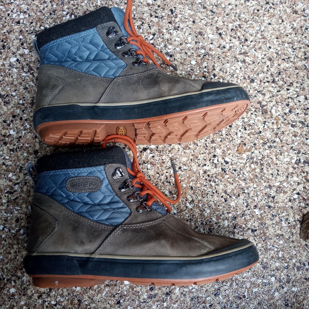 Women's US Size 9 Keen Elsa II Waterproof Blue Quilted Winter Duck Boots